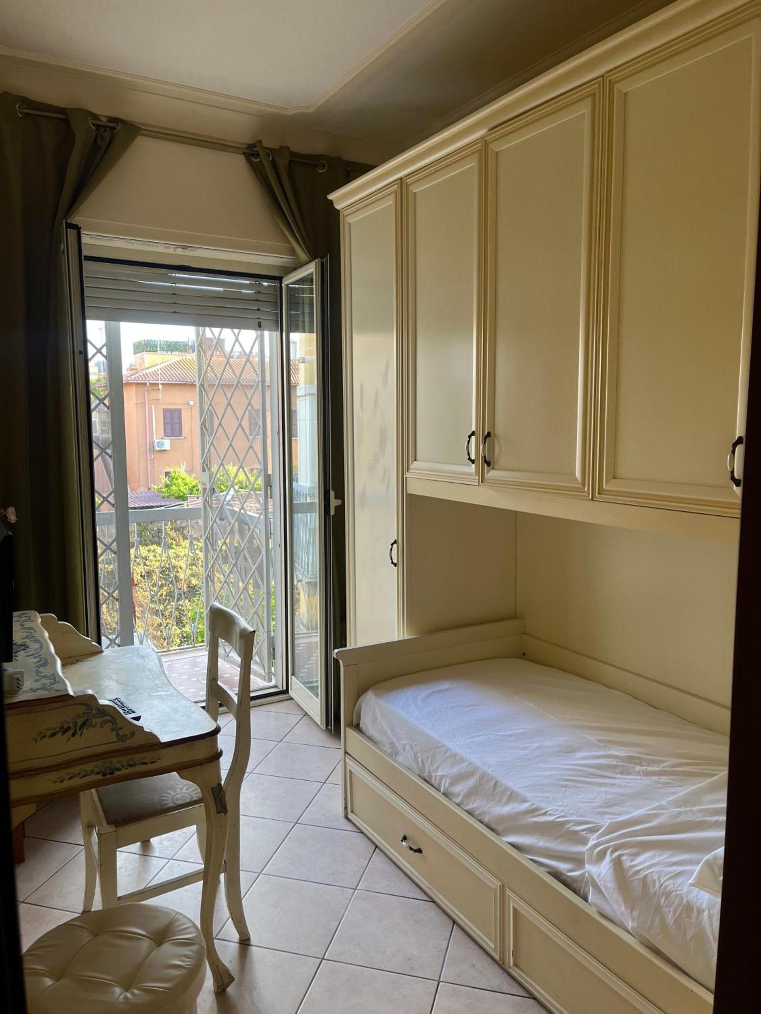 Specter Guesthouse Nettuno Exterior foto