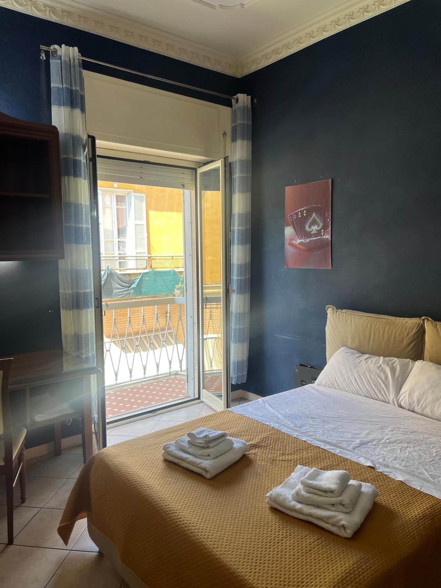 Specter Guesthouse Nettuno Exterior foto